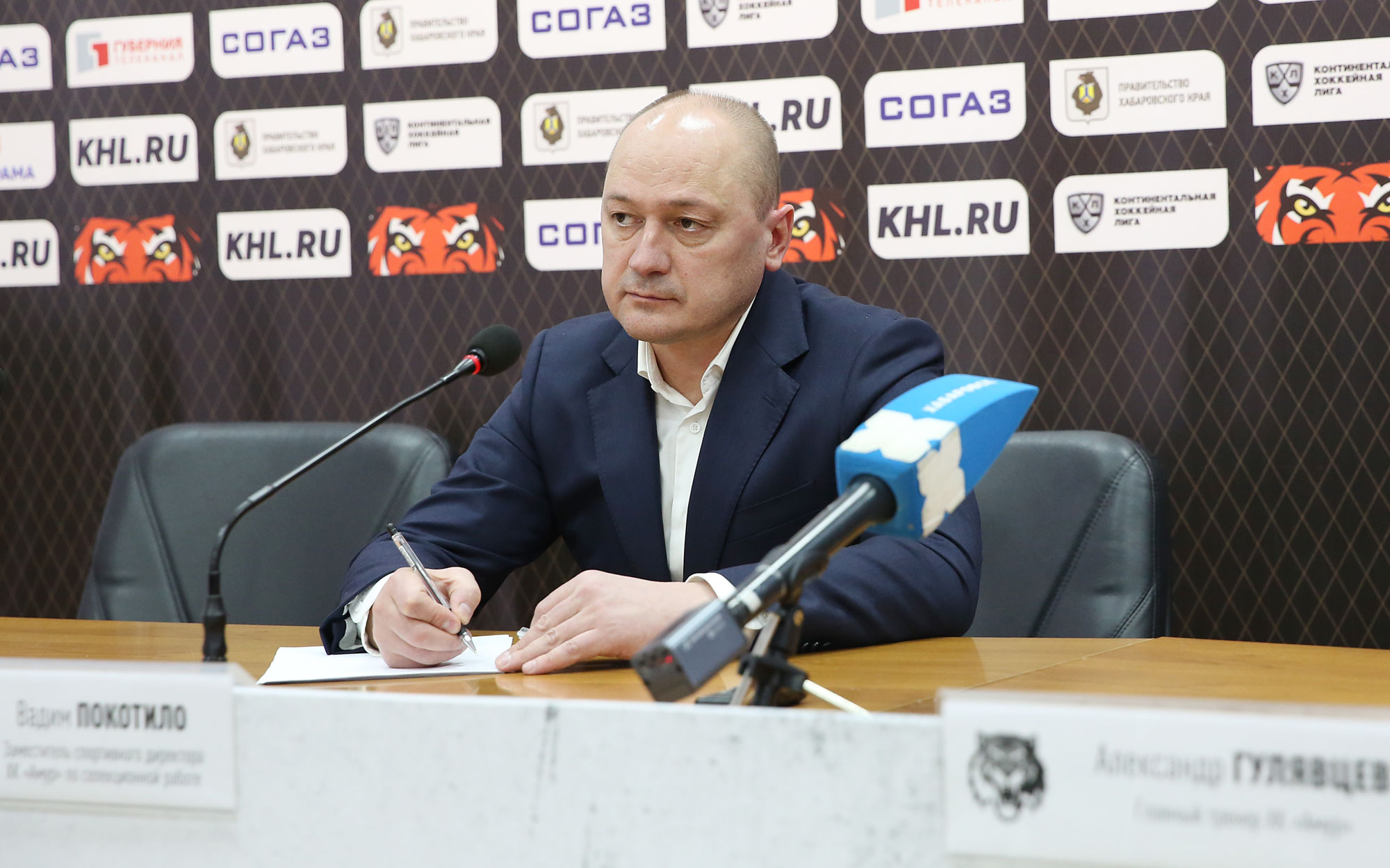 Вадим Покотило: "Приоритет нужно отдавать игрокам, знакомым с дальневосточной спецификой"
